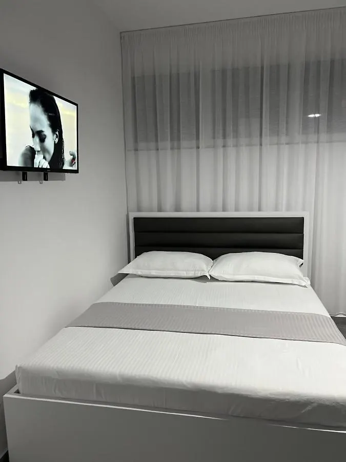 Vila Kledi Shëngjin Appartamento