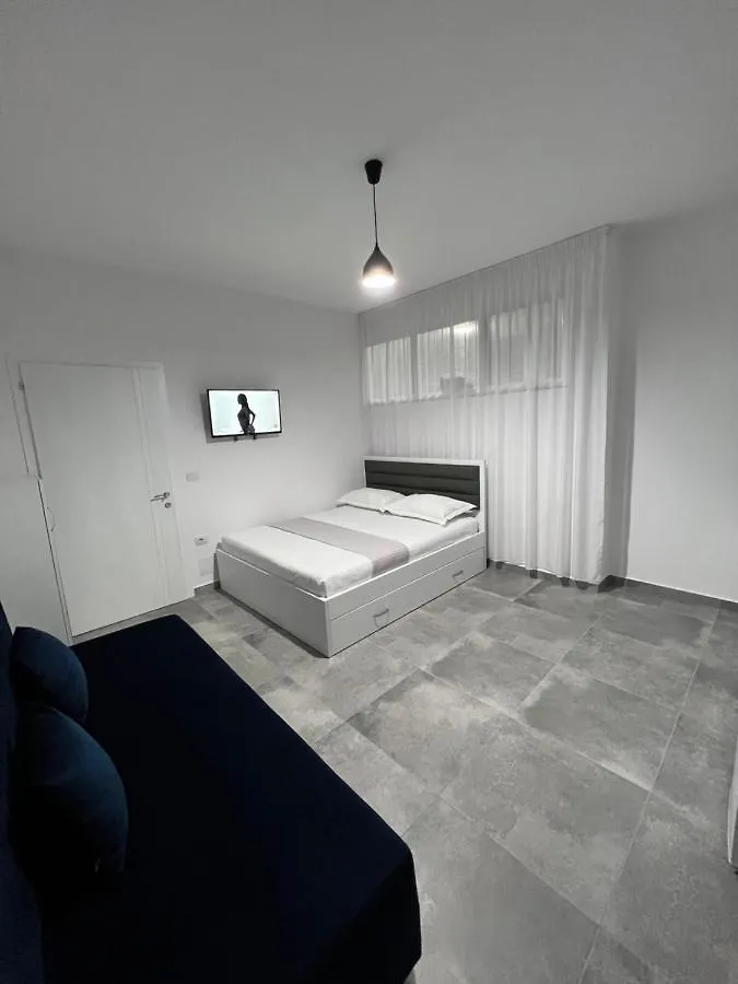Appartamento Vila Kledi Shëngjin